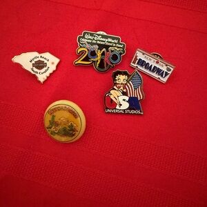 Collectible Pin’s assorted 6 Disney Harley Universal Studio